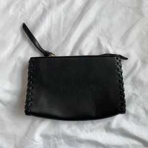 Izzy & Ali Hand Bag Black Leather